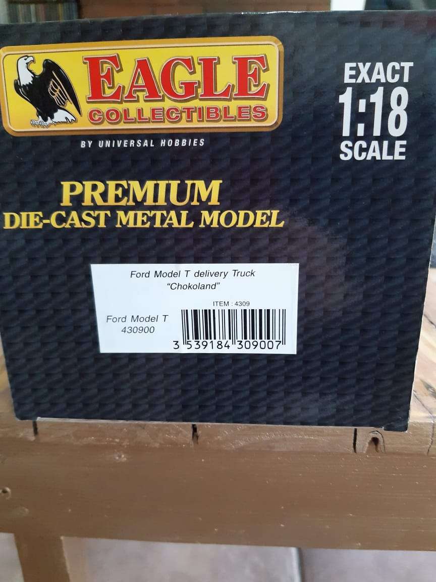 Ford Model T Delivery Truck. Scale 1:18 .Die Cast.