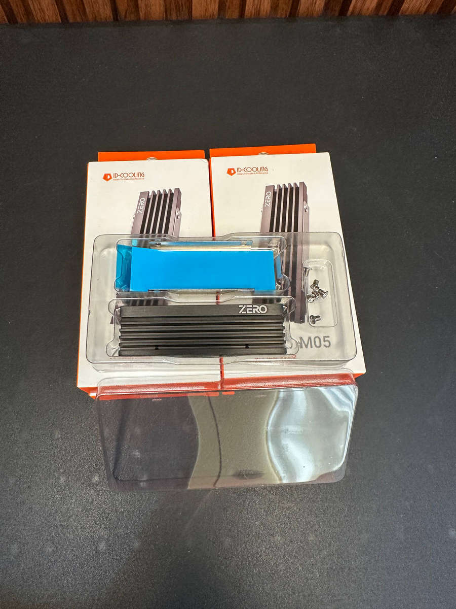 ID-COOLING M.2 NVME Heatsink's