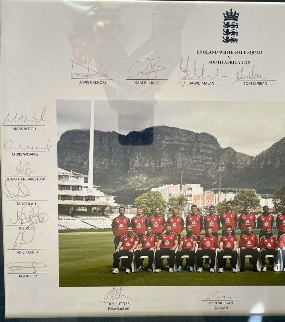 Cricket Frame Signed by the full England T20 Tour Squad to SA in 2020