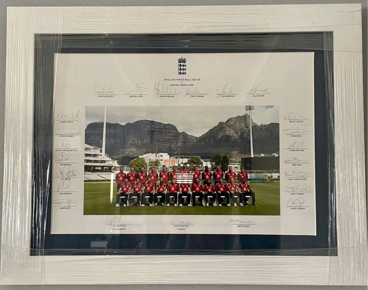 Cricket Frame Signed by the full England T20 Tour Squad to SA in 2020
