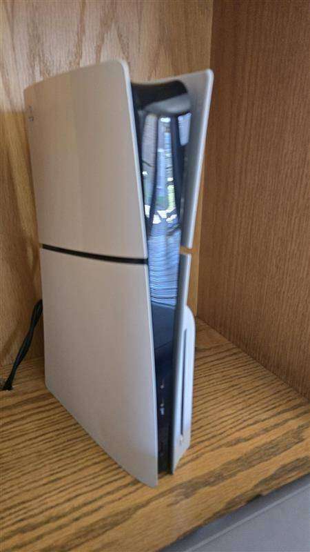 PS5 Slim (disc version)