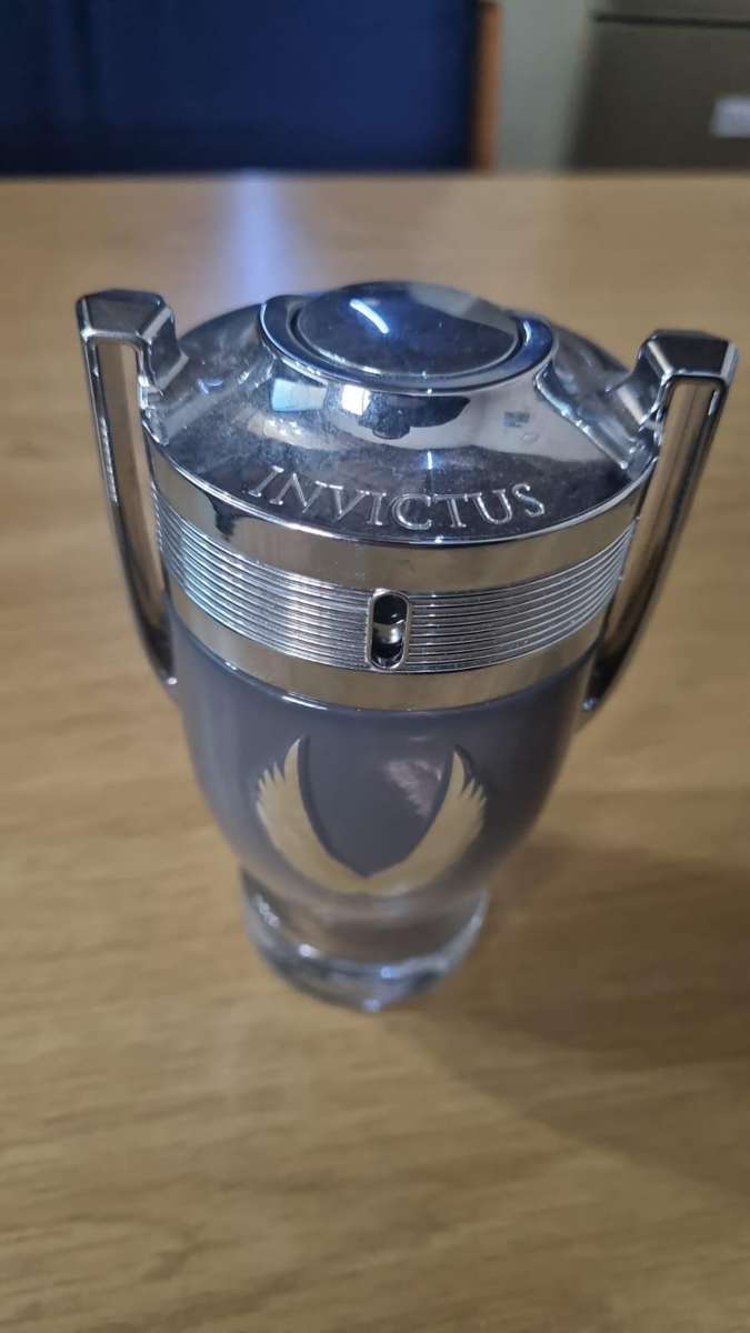 Paco Rabanne Invictus Empty Bottle 100ml (Men)