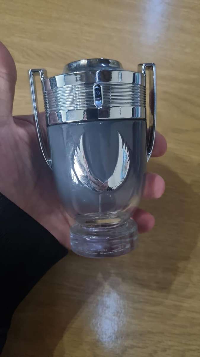 Paco Rabanne Invictus Empty Bottle 100ml (Men)