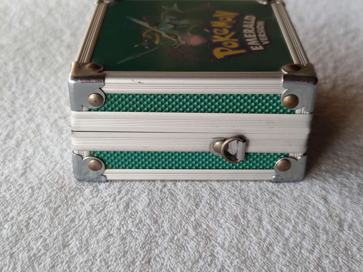 Pokemon Emerald Rayquaza Gameboy Advance SP Case - Official Nintendo