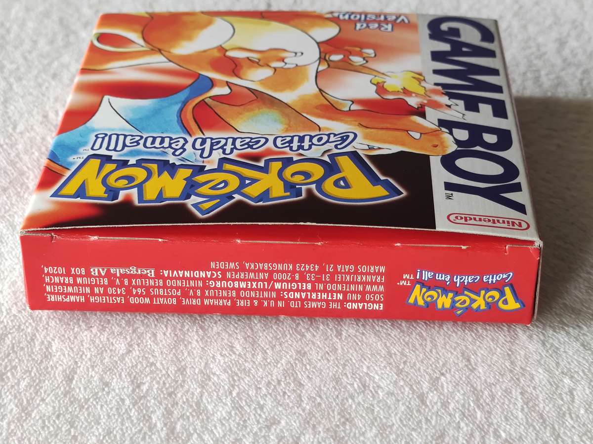 Pokemon Red - Nintendo Game Boy Color