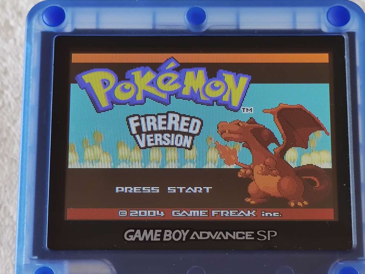 Pokemon FireRed Version - Nintendo Game Boy Advance