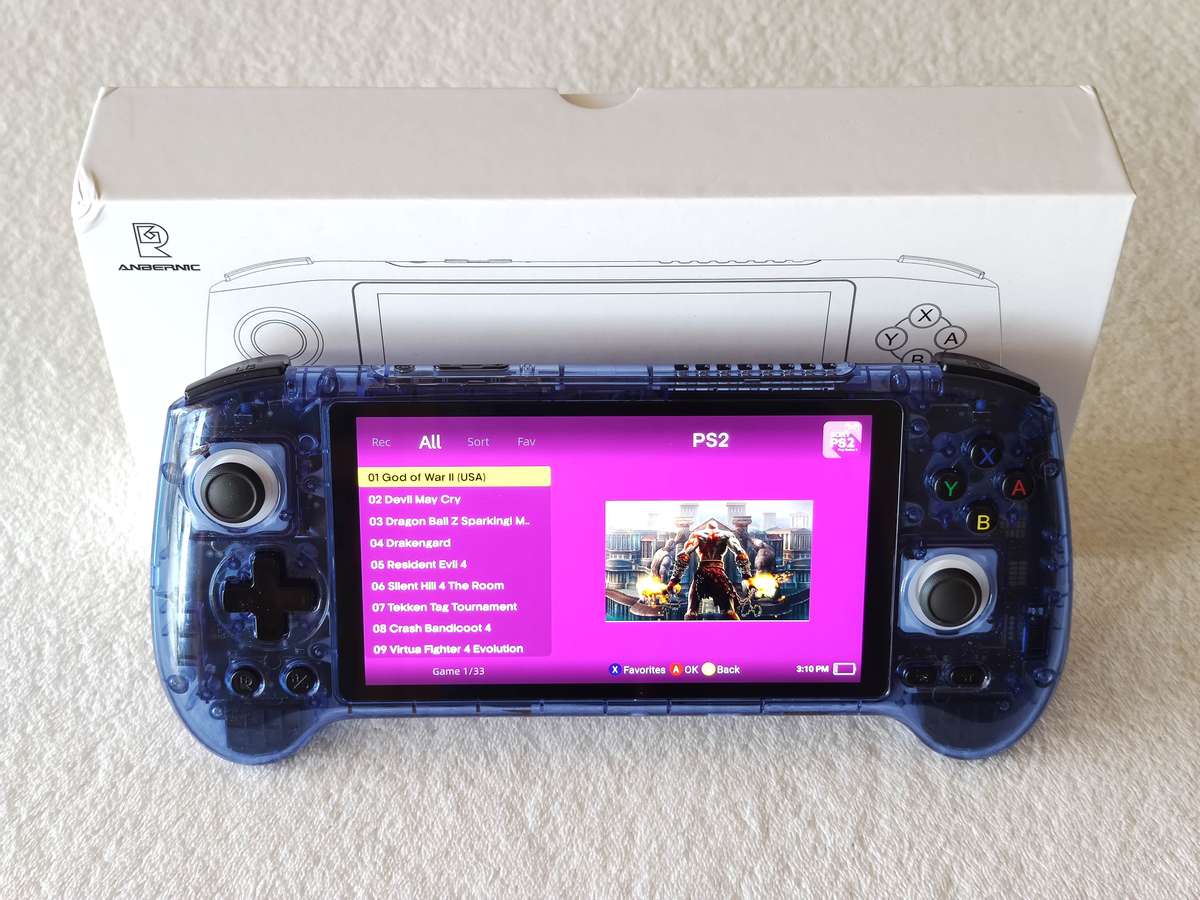 Anbernic RG556 Handheld Console - 5.5 HD Screen 256GB SD Card