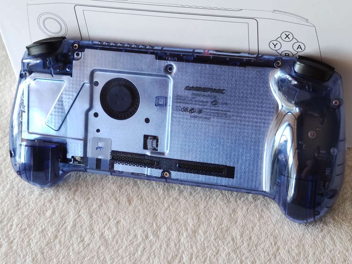 Anbernic RG556 Handheld Console - 5.5 HD Screen 256GB SD Card