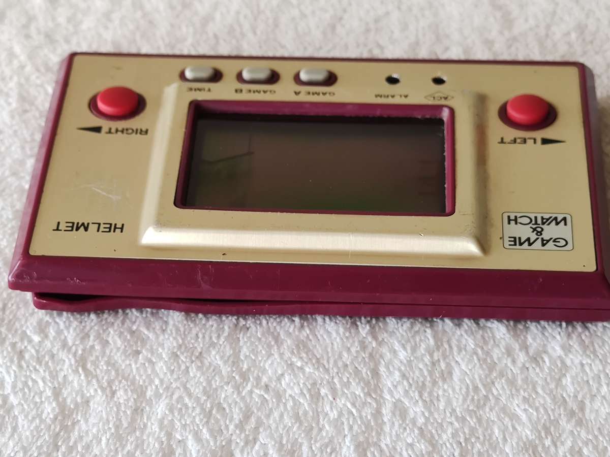 Nintendo Game & Watch - Helmet