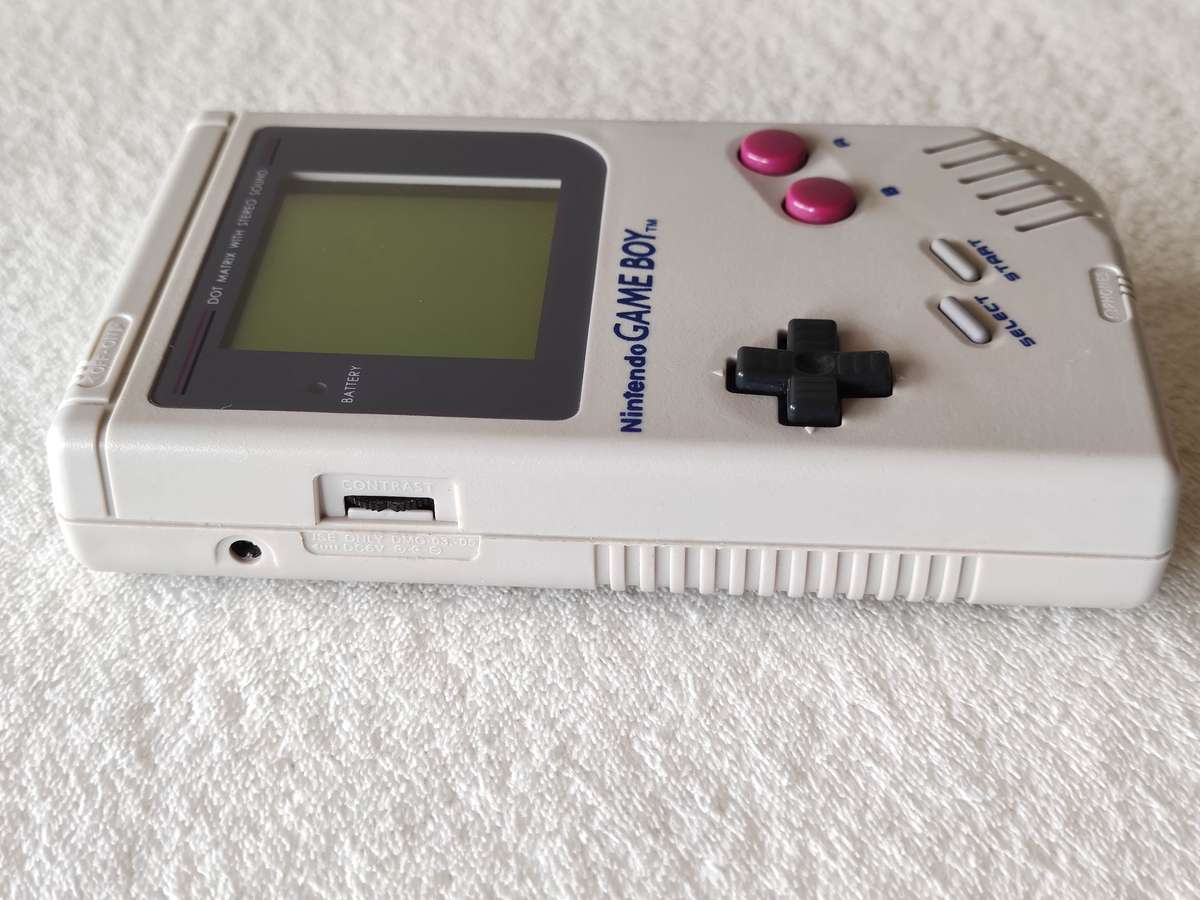 Nintendo Game Boy Console - DMG-01