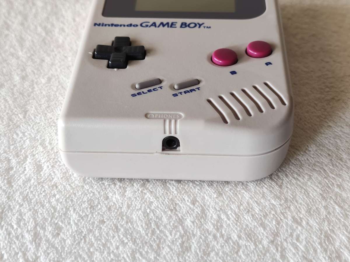 Nintendo Game Boy Console - DMG-01