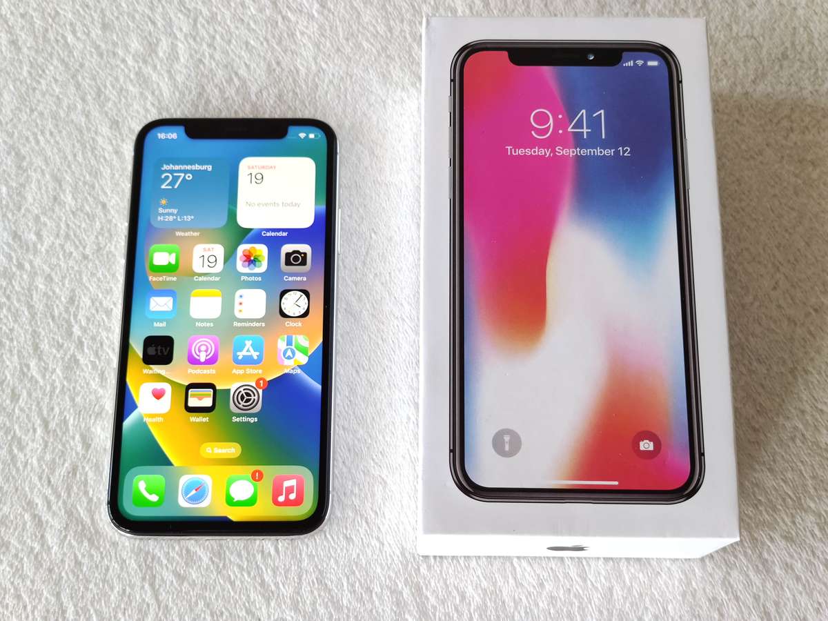 iPhone X - 256GB