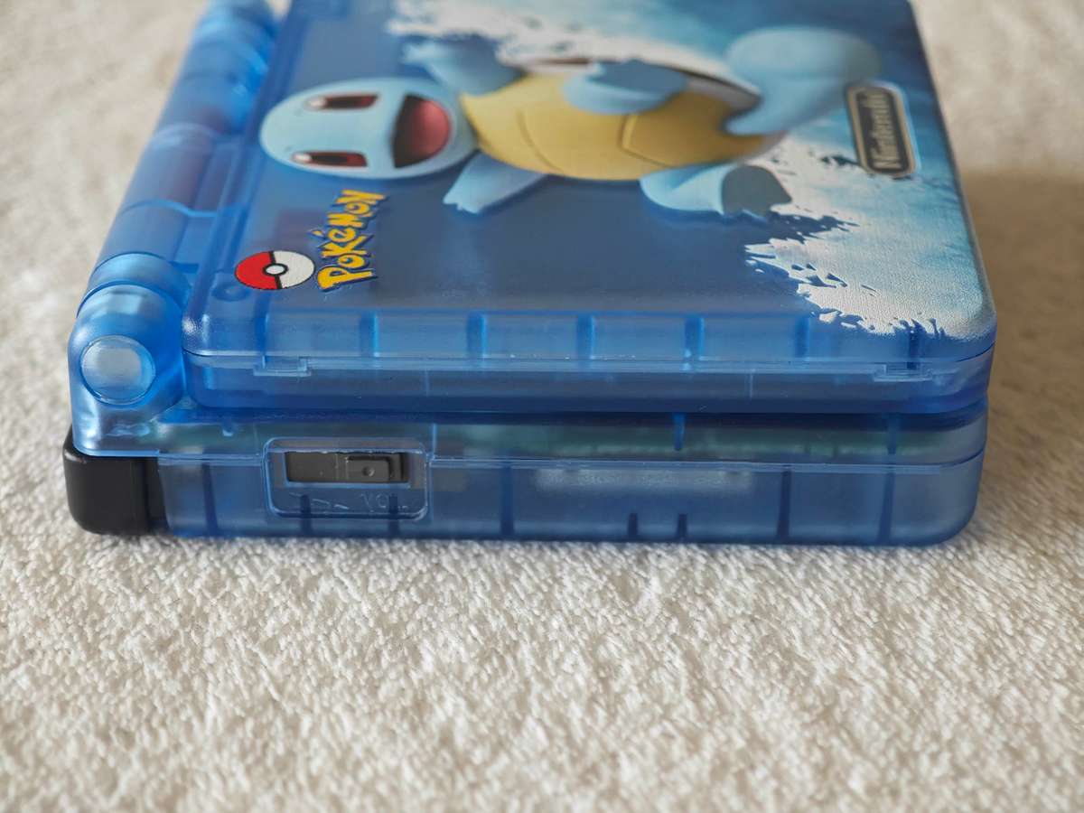 Nintendo Game Boy Advance SP Console - AGS 101