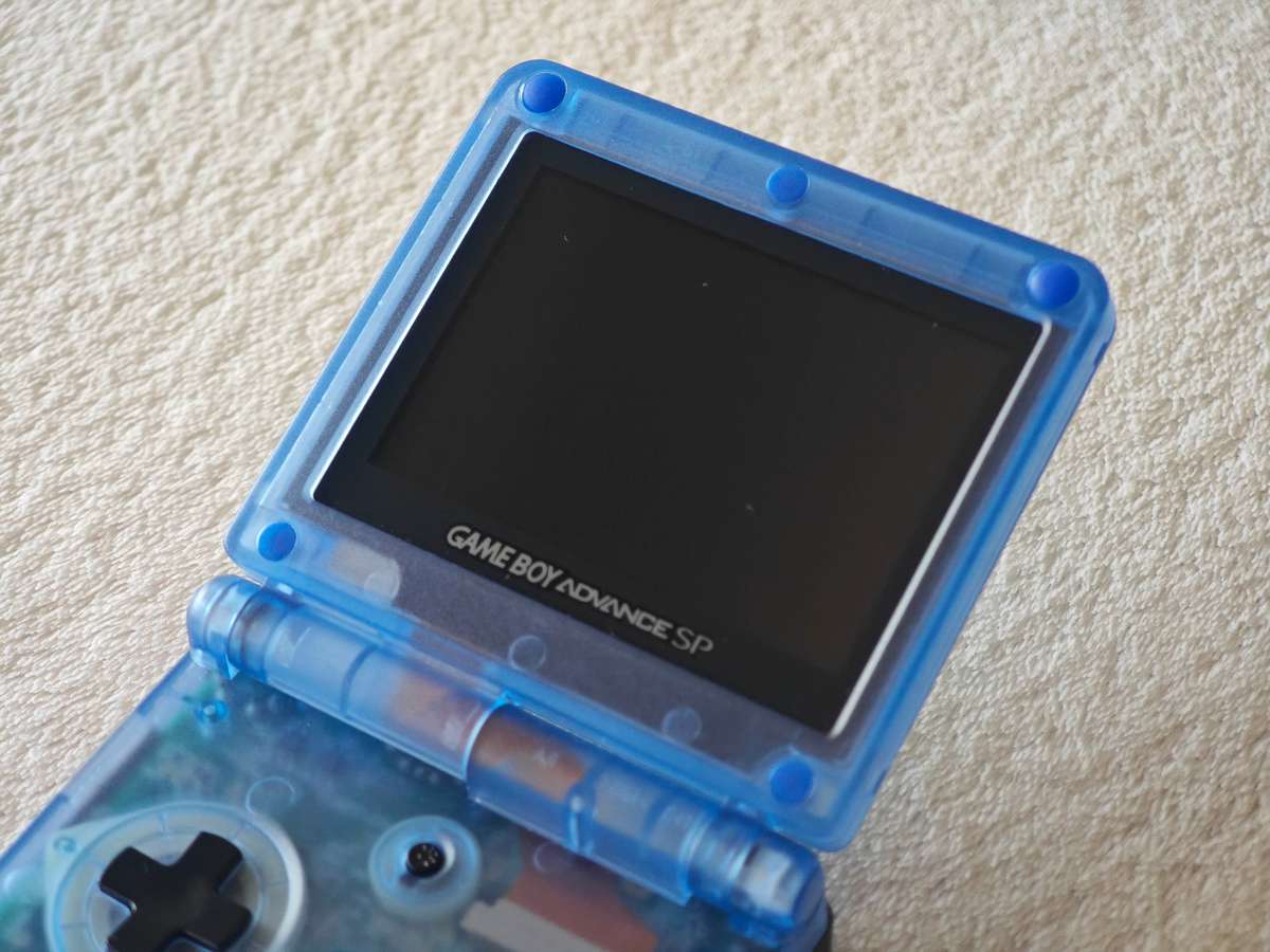 Nintendo Game Boy Advance SP Console - AGS 101