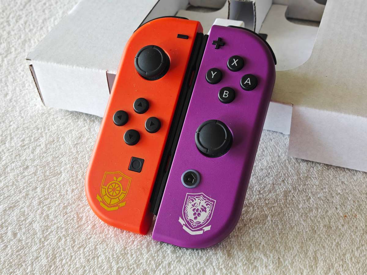 Nintendo Switch OLED Console - Pokemon Scarlet & Violet Edition