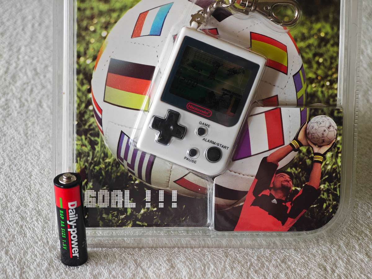 Nintendo Mini Classics Soccer - Game & Watch