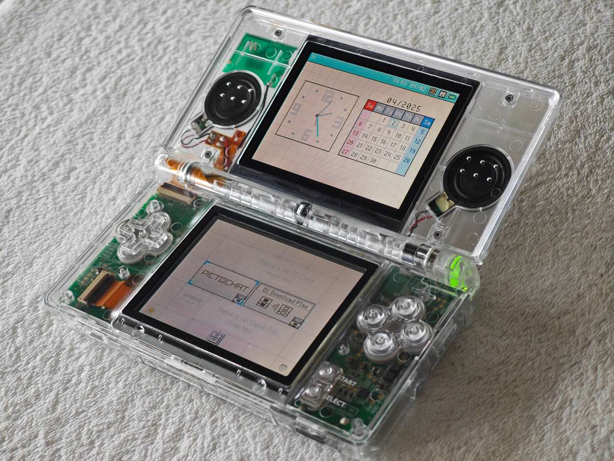 Nintendo DS Lite Console