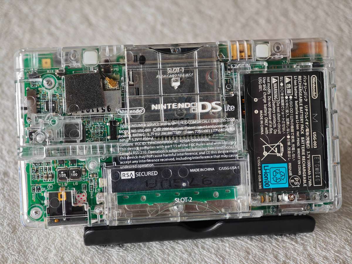 Nintendo DS Lite Console