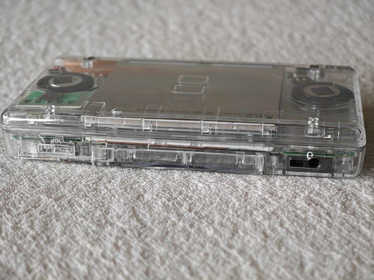 Nintendo DS Lite Console