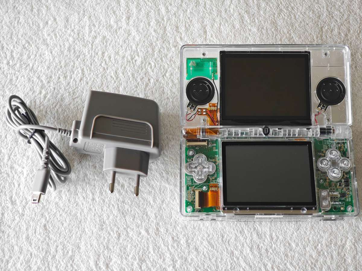 Nintendo DS Lite Console