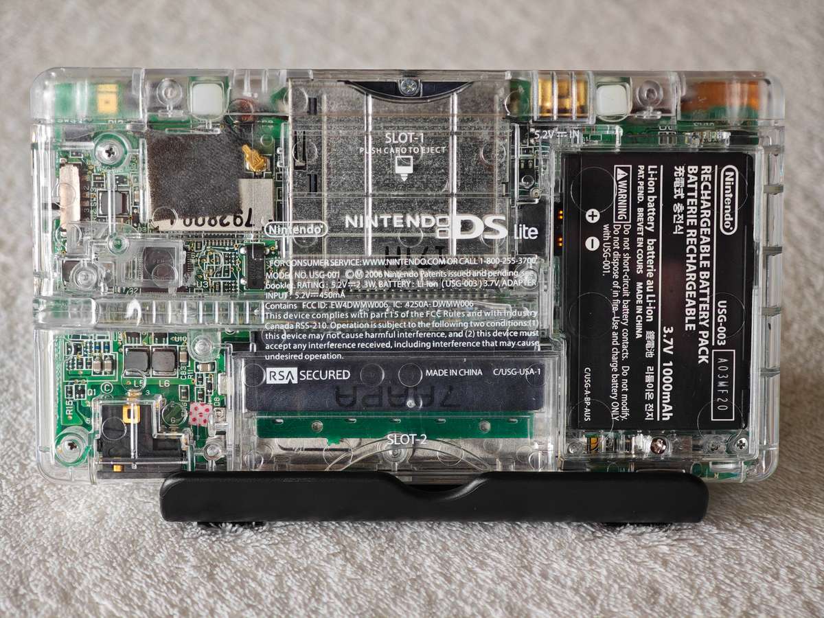 Nintendo DS Lite Console