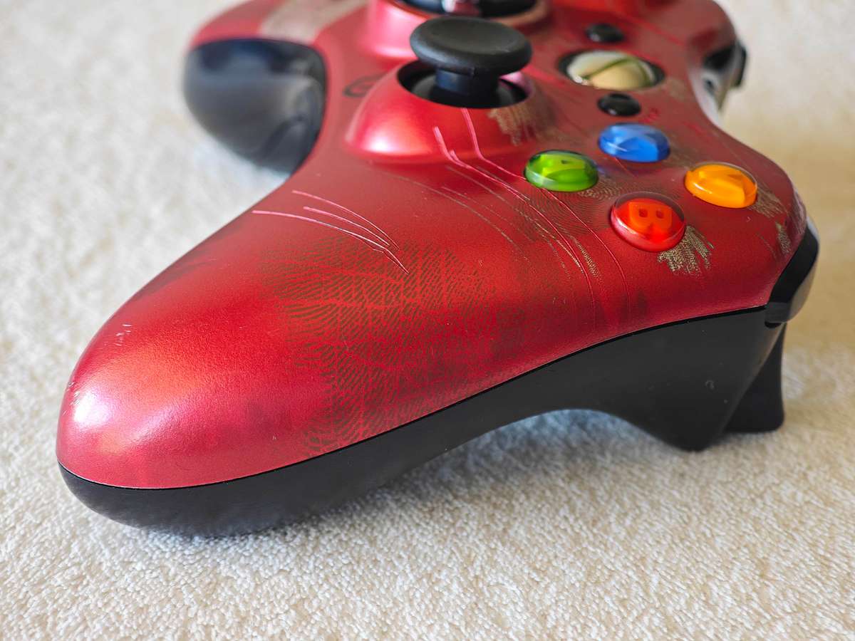 Xbox 360 Tomb Raider Limited Edition Wireless Controller