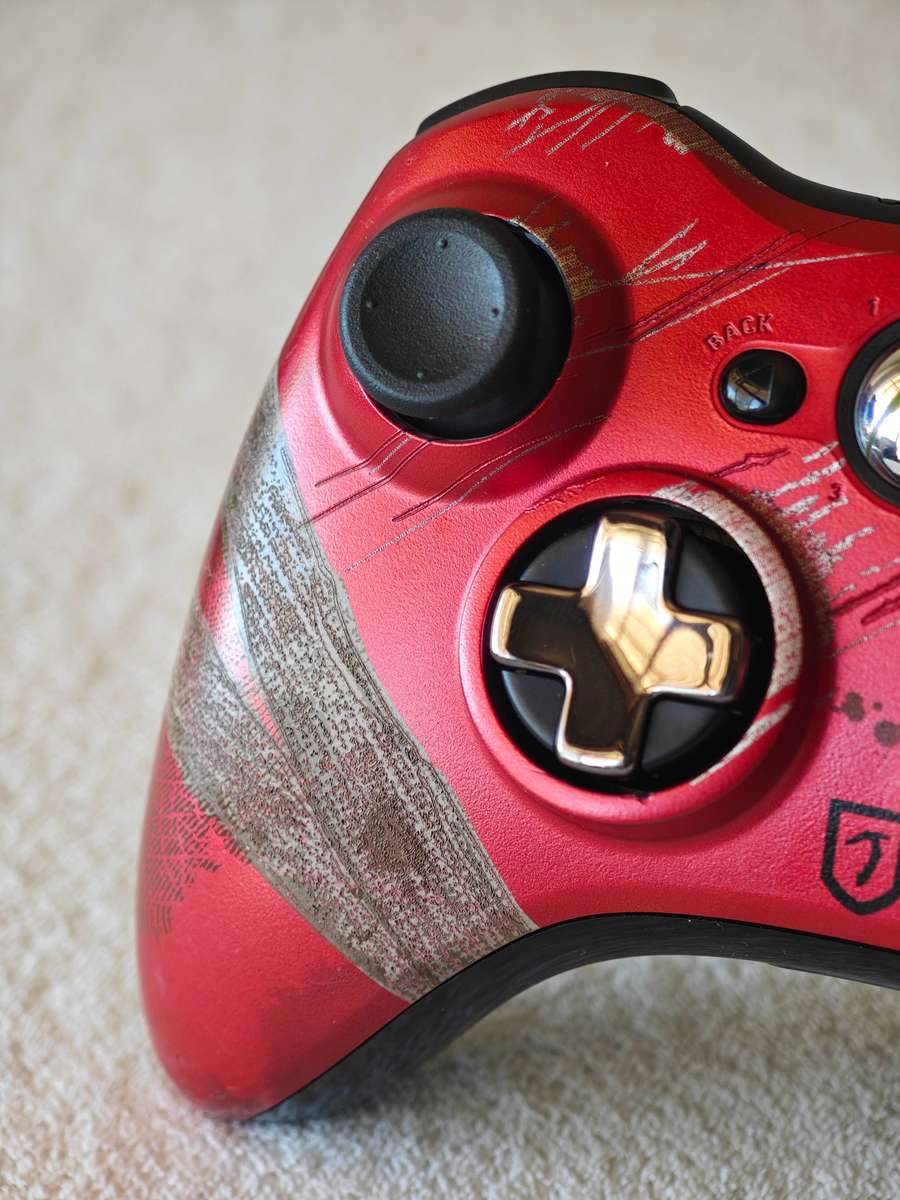 Xbox 360 Tomb Raider Limited Edition Wireless Controller