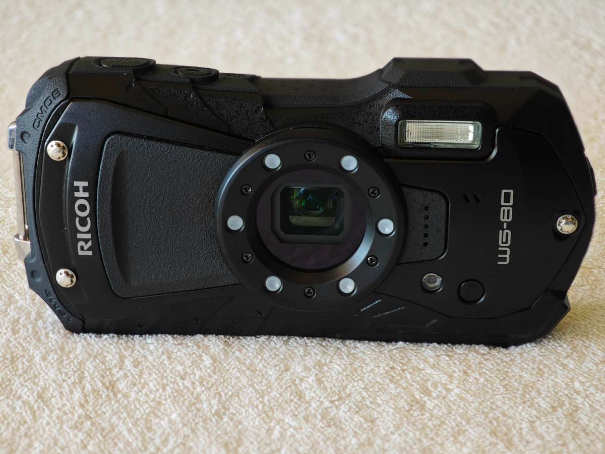 Ricoh WG-80 16MP , 5x Zoom  - Waterproof / Shockproof Digital Camera