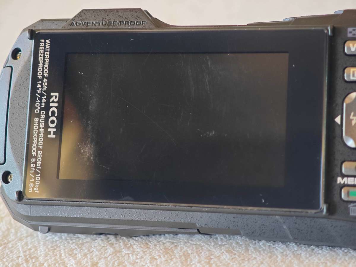 Ricoh WG-80 16MP , 5x Zoom  - Waterproof / Shockproof Digital Camera