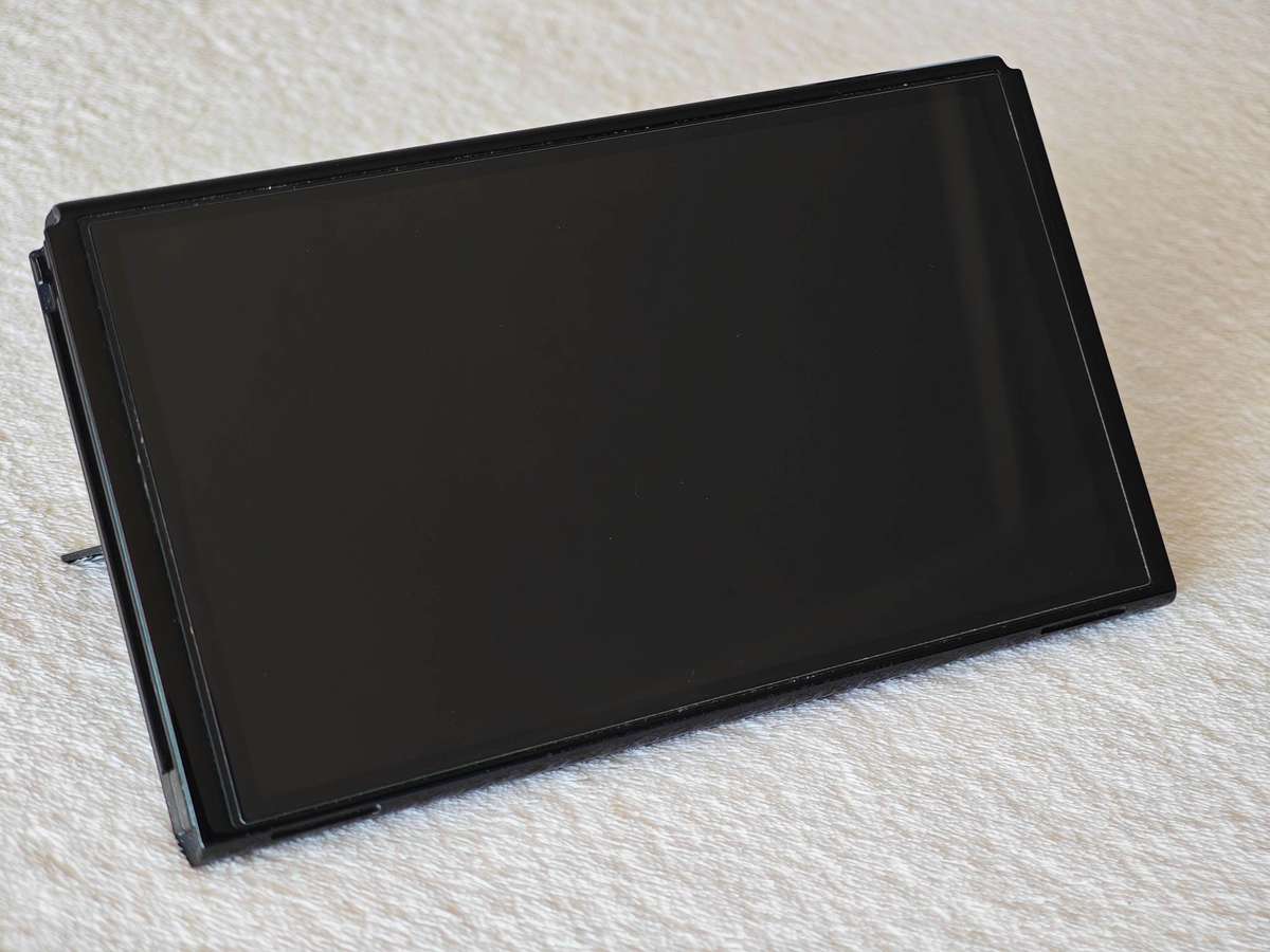 Nintendo Switch OLED Console - The Legend Of Zelda Tears Of The Kingdom Edition