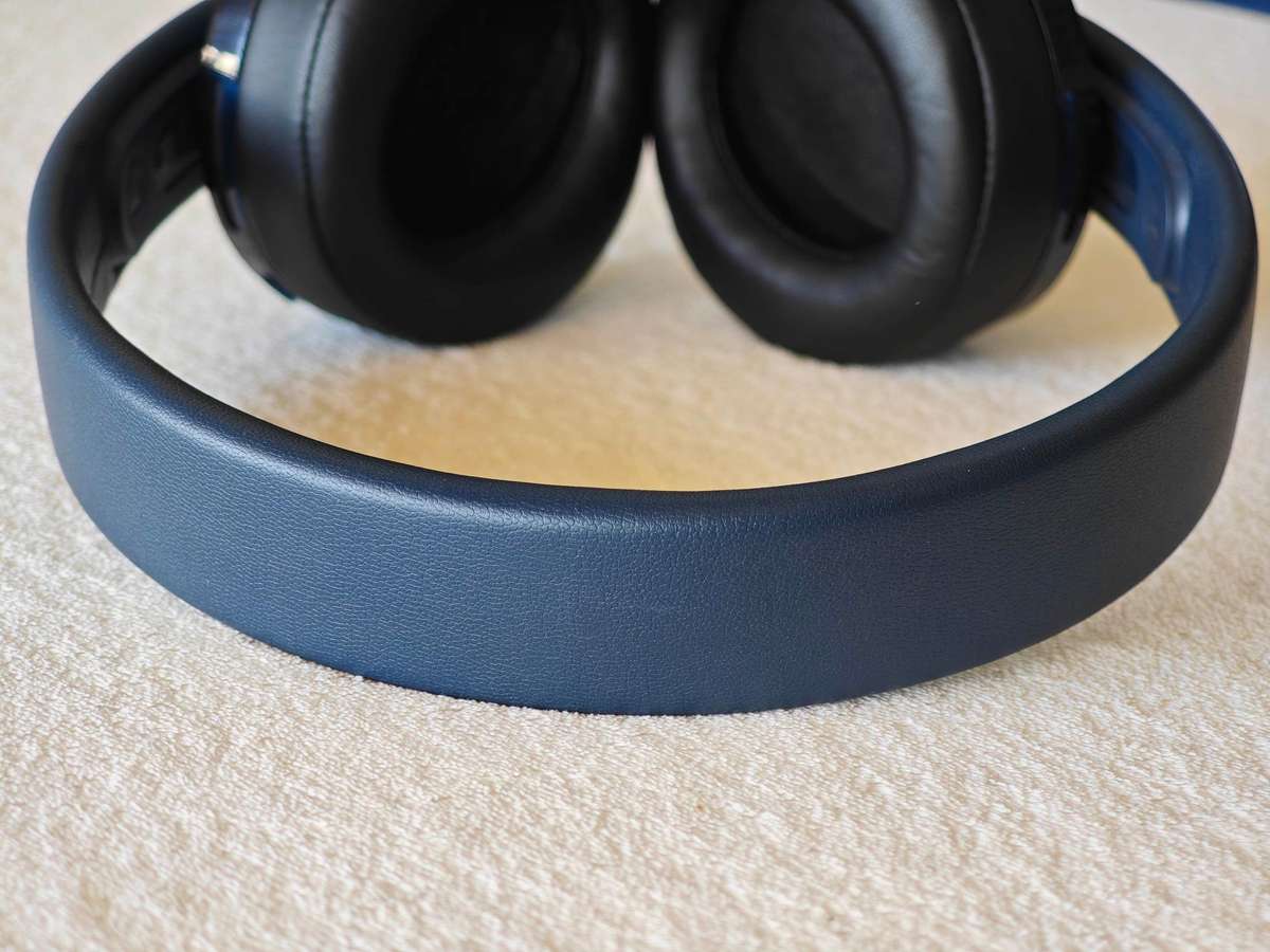 Sony Gold Wireless Headset (500 Million Limited Edition) - PS4 / PS5