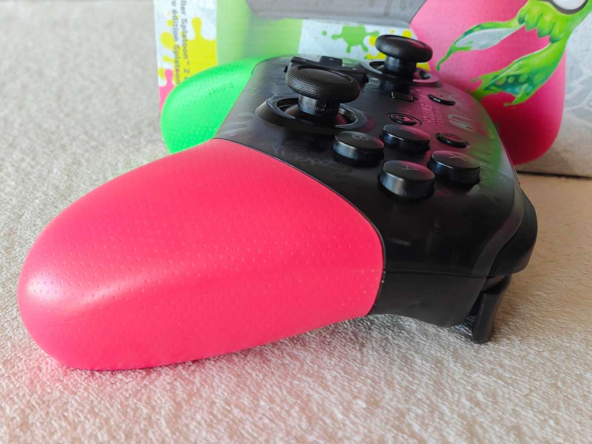 Nintendo Switch Pro Controller - Splatoon 2 Edition