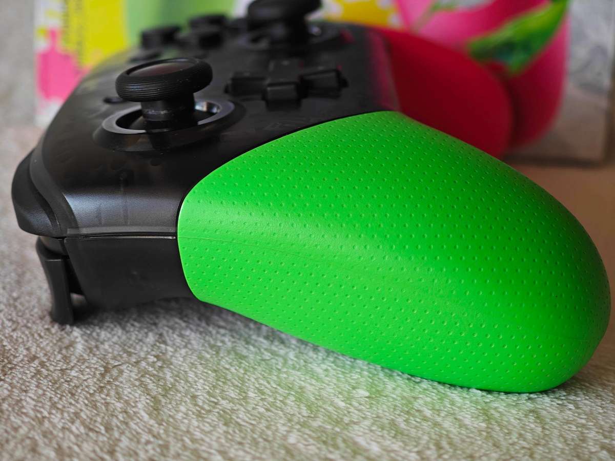 Nintendo Switch Pro Controller - Splatoon 2 Edition