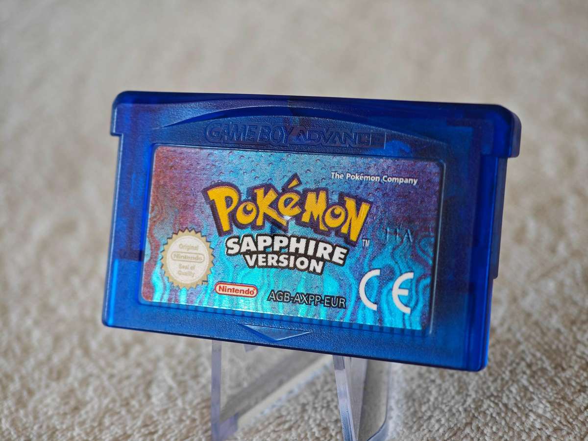 Pokemon Sapphire Version - Nintendo Game Boy Advance