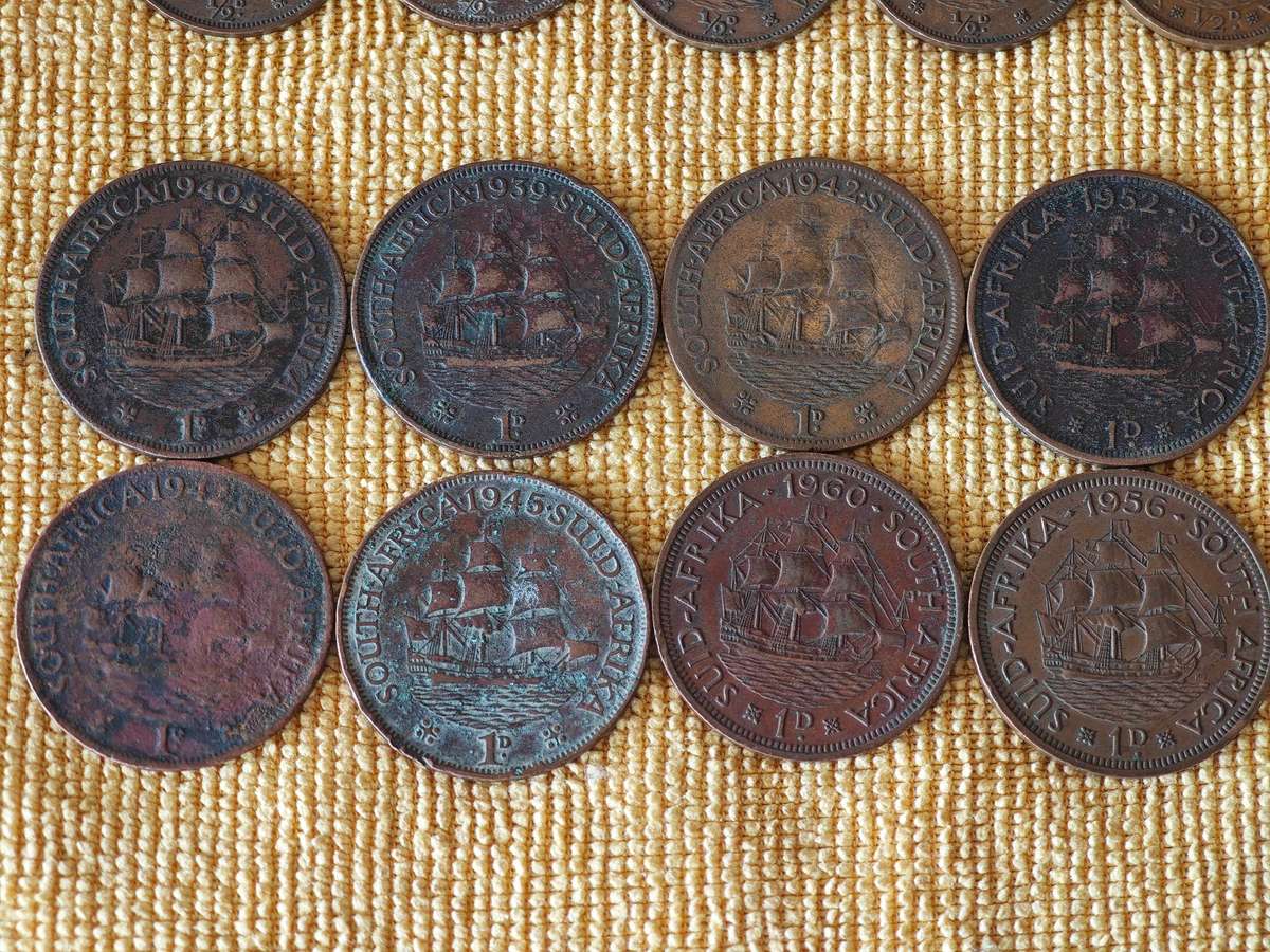 Various South African coins (41 coins total)