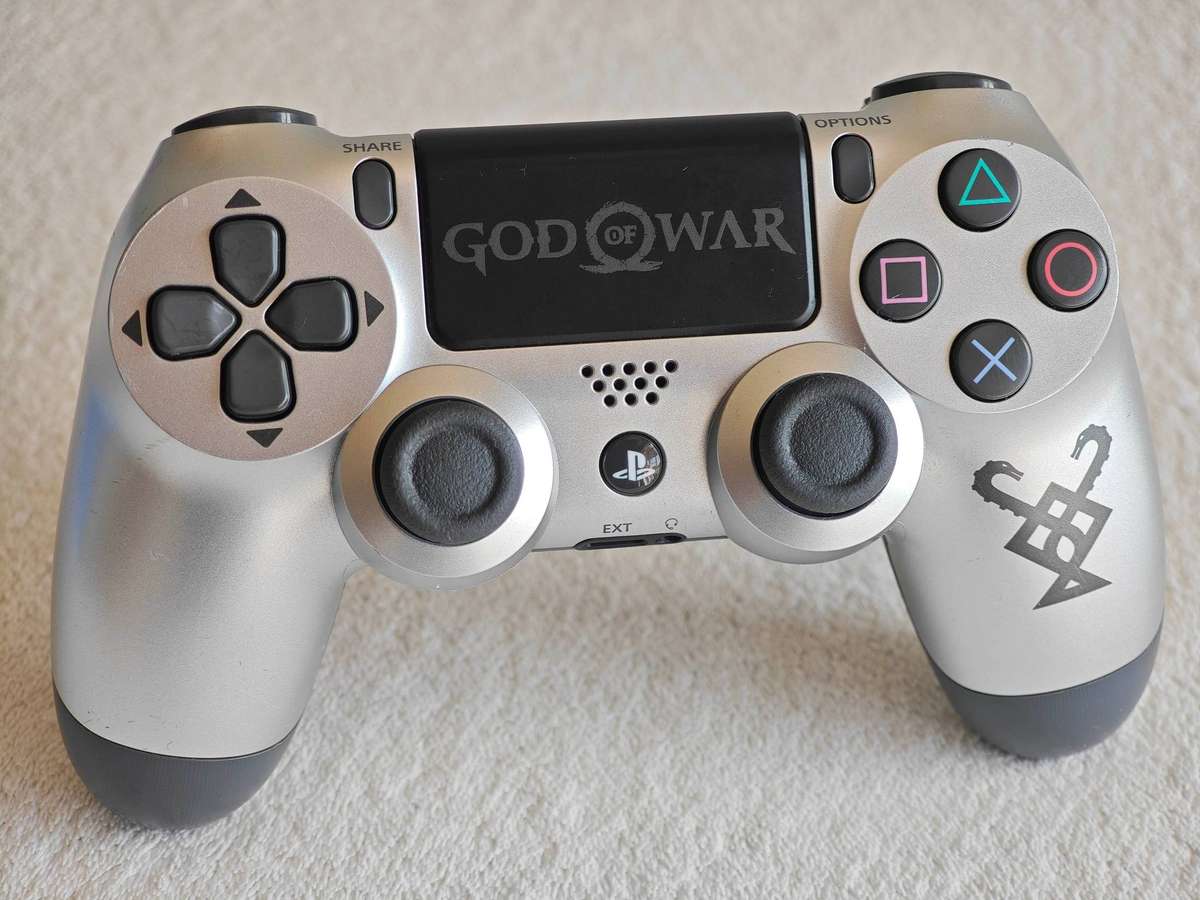 (TMR Thumbsticks) Dualshock 4 God Of War Edition Controller - Playstation 4