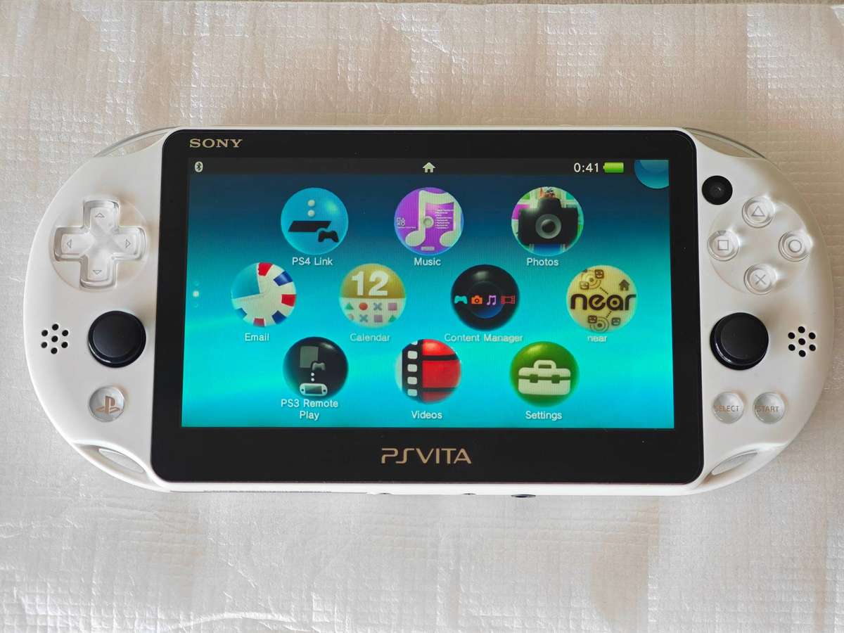 Playstation Vita Slim Console - Glacier White