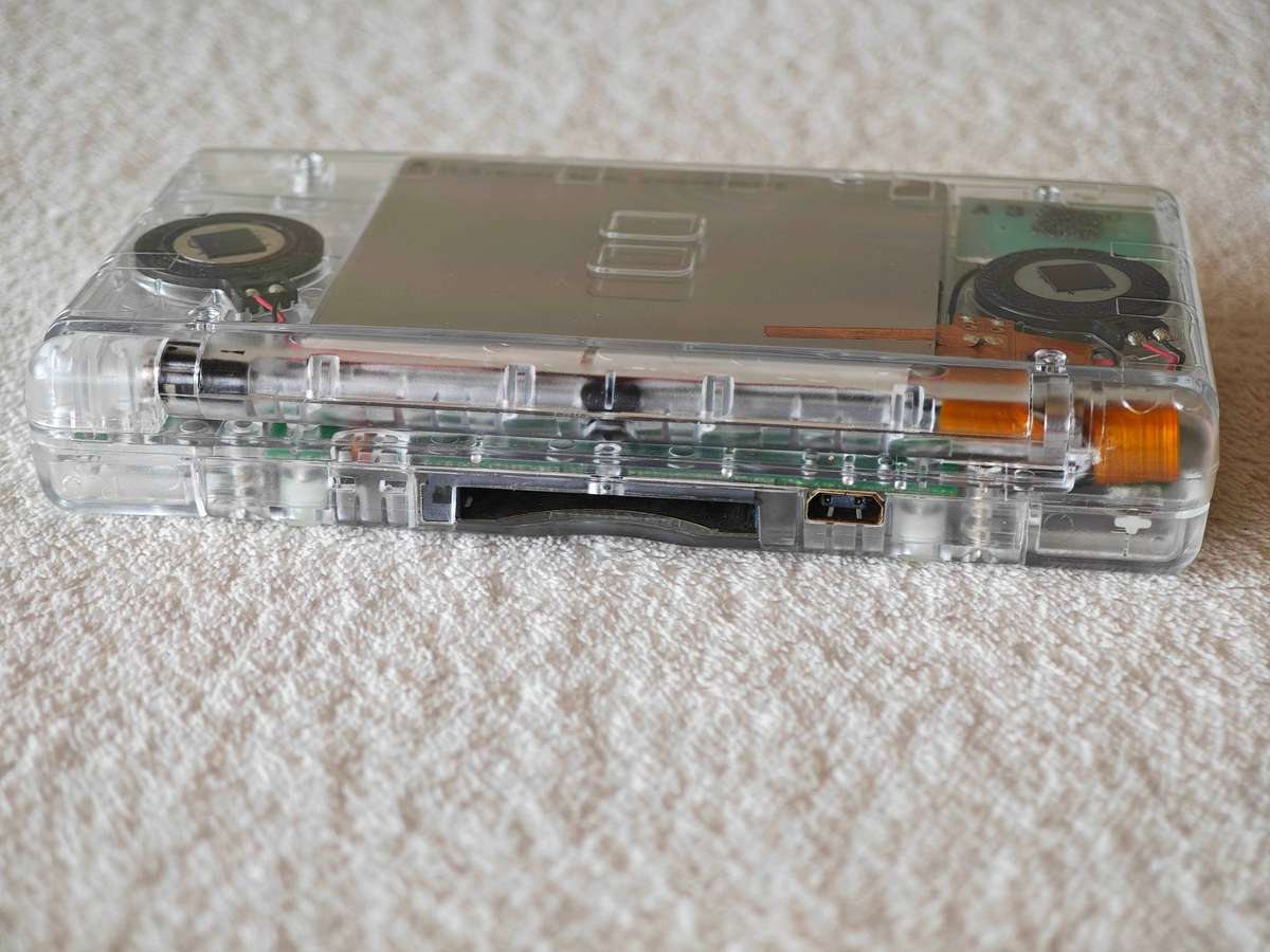 Nintendo DS Lite Console