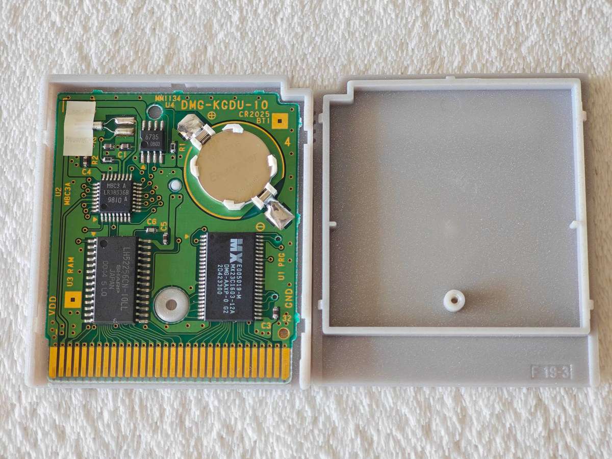 Pokemon Silver - Nintendo Game Boy