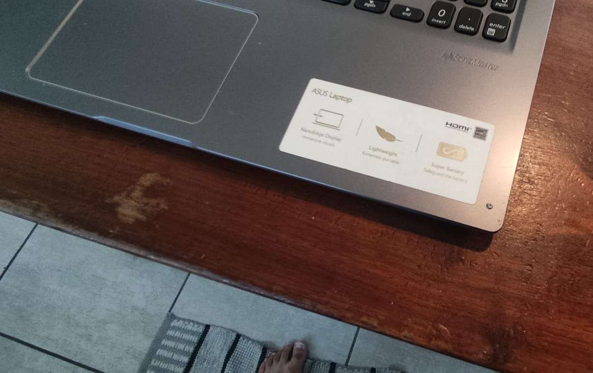 Amazing laptop deal! (Asus M515) (Ryzen 3, 8GB DDR4, 256GB NVME SSD, 15.6 HD) Laptop