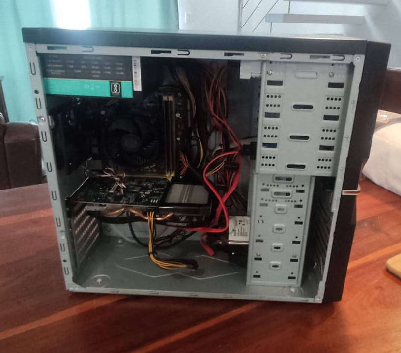 Budget Gaming PC For Sale! (i5 4460, Nvidia GTX 650 Ti 2GB, 8GB RAM, 128 GB SSD, 1TB HDD, 550Watt)