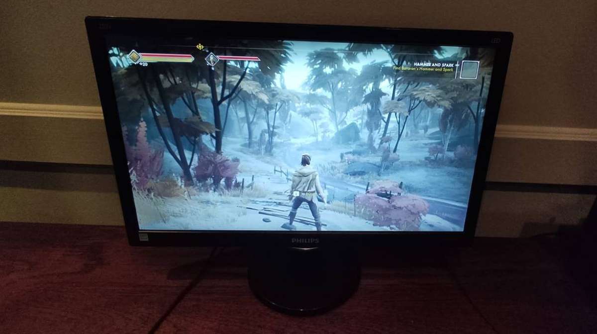 Awesome Mini-ITX WiFi Gaming PC Full Setup (i5 4460, 16GB Ram, 500GB SSD, 3TB) + Screen + KBD/Mouse