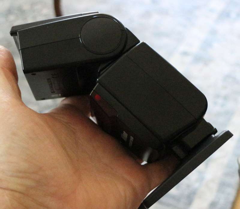 Nikon SB 600 Speedlite, top condition, mint, photos show exact item on sale.