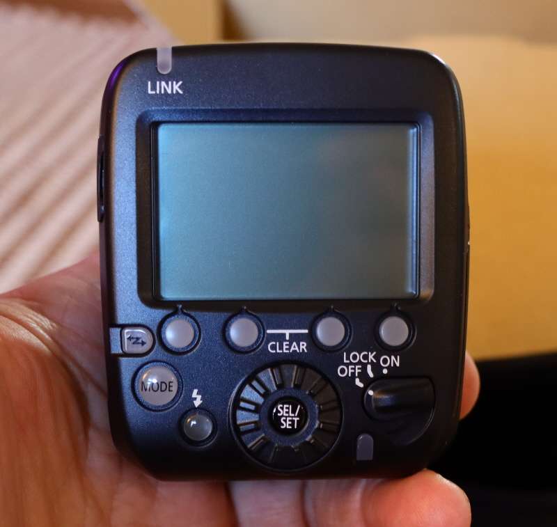 Canon ST-E3-RT (Ver 2) speedlite Transmitter, brand new never used in the box