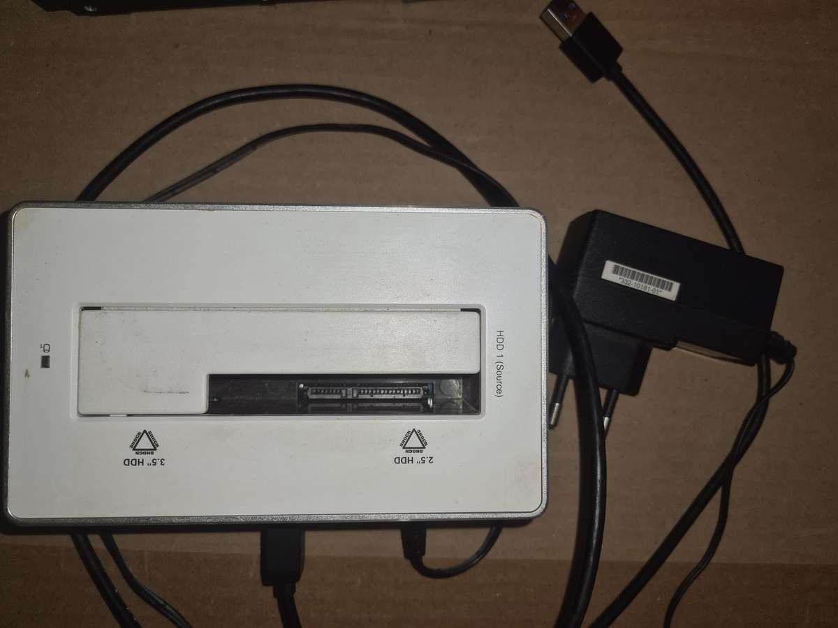 Orico USB to SATA EXTERNAL SSD/HDD Adapter  2.5" / 3.5" Drive Support