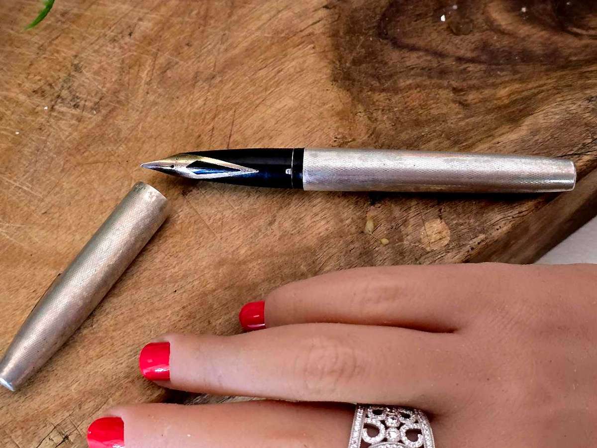 STERLING SILVER FOUNTAIN PEN 28g READ DISCRIPTION