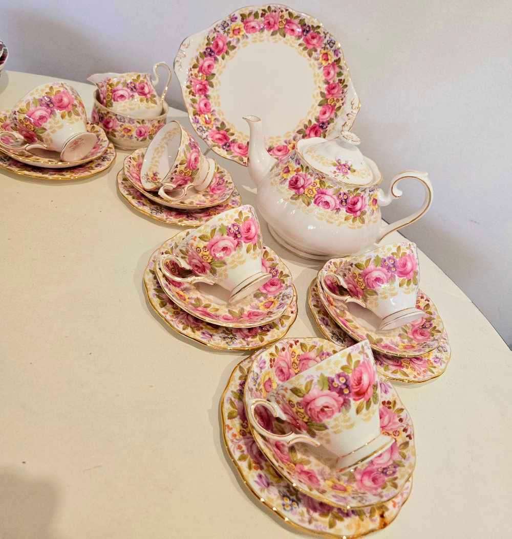 FULL Royal Albert Serena Tea Set WITH LARGE TEAPOT RARE