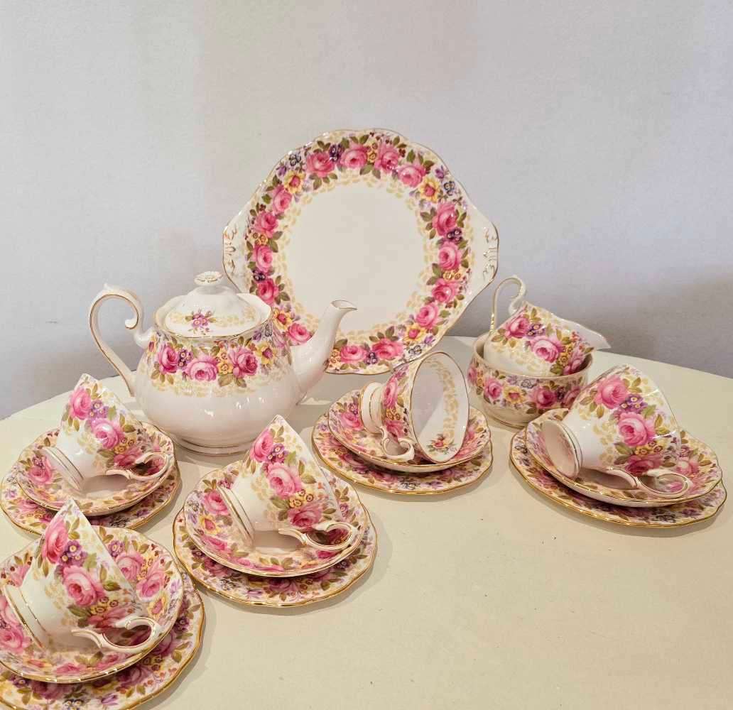 FULL Royal Albert Serena Tea Set WITH LARGE TEAPOT RARE