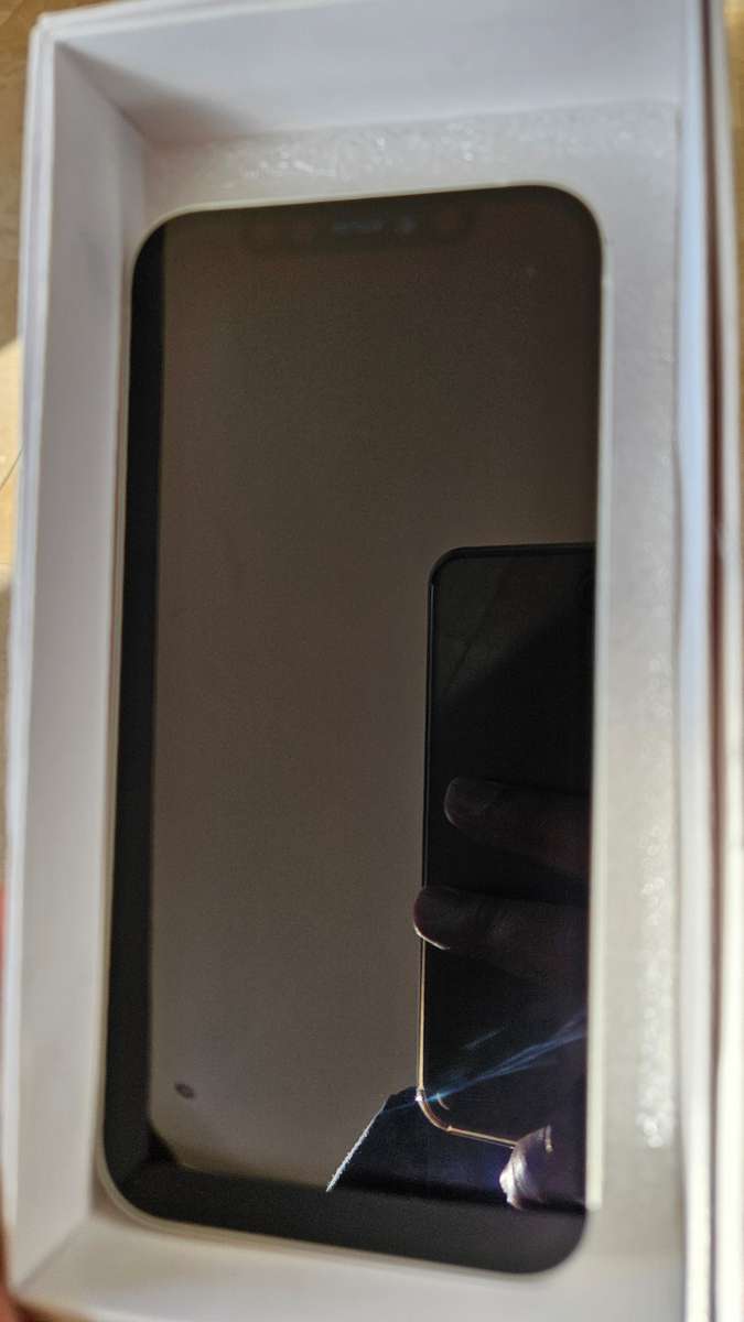 Apple iPhone 12 - 128GB