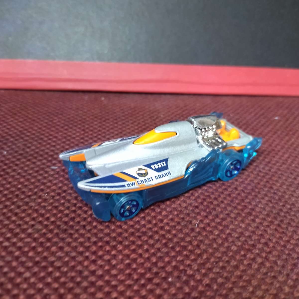 Hot wheels Mad Splash